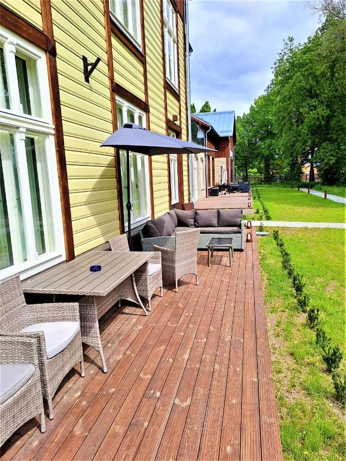 Emajoe Keeltekool Apartment Tartu Exterior foto